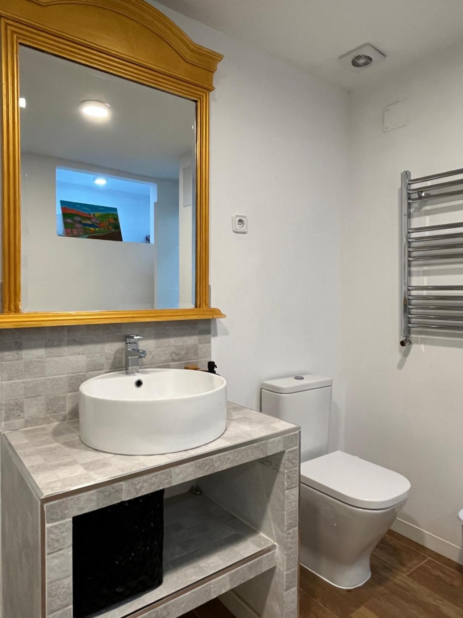 Duplex Manzanares Izq Amarillo Temporal Apartamento Madri Exterior foto
